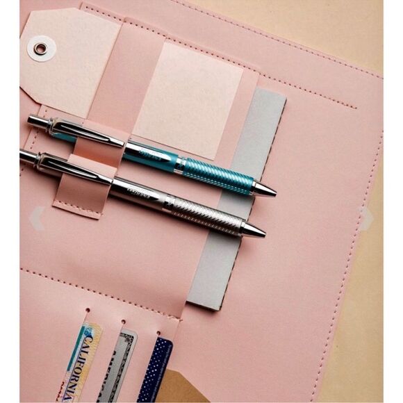 Glass Ladder & Co- The Meagan Portfolio in Blush Pink - Picture 7 of 14